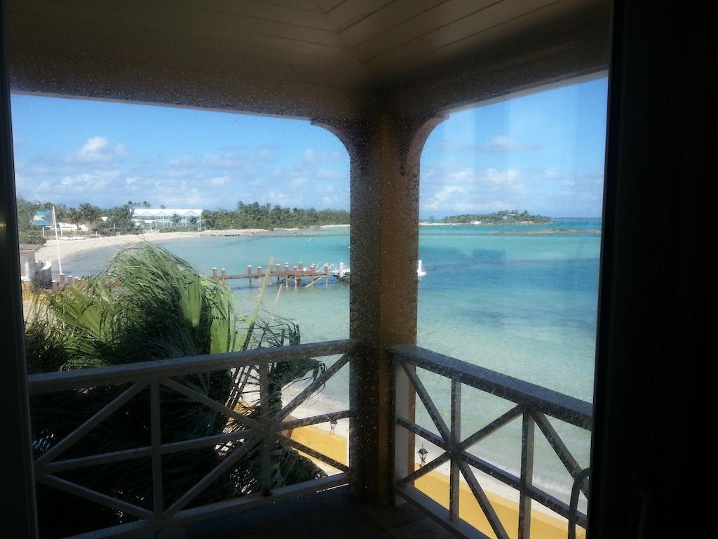 Augusta Bay Bahamas, Exuma Hotel George Town Bagian luar foto